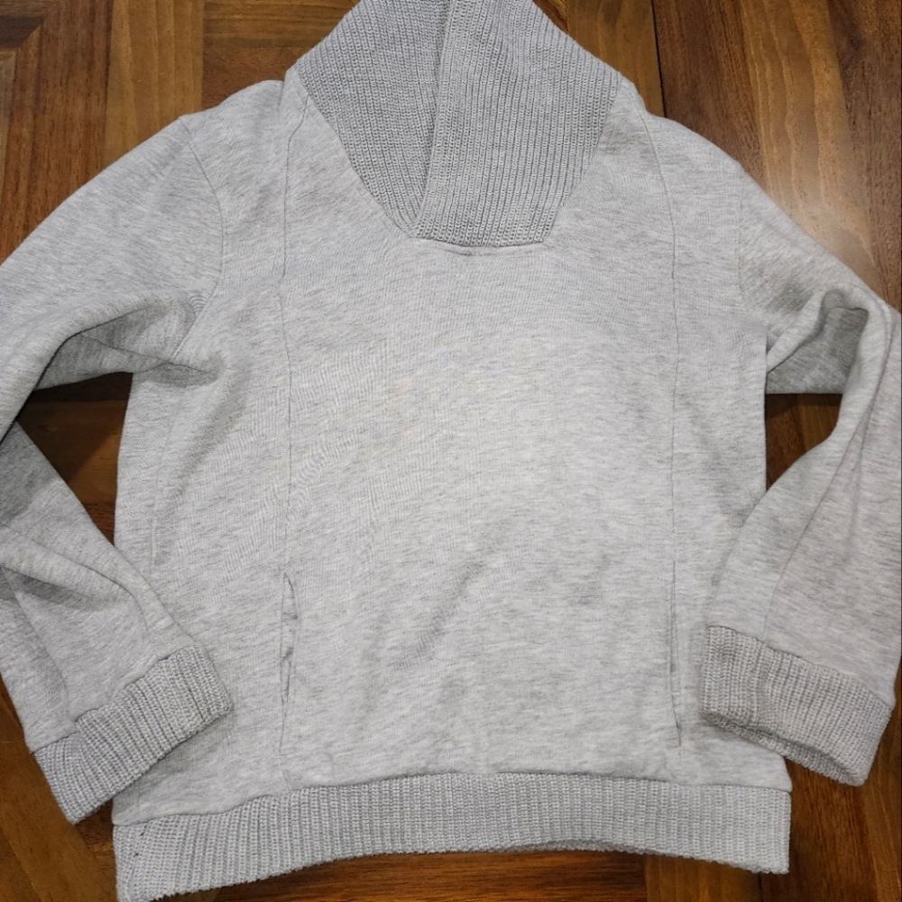 H&M Grey Sweater Cowl Pullover Long Sleeve Small.